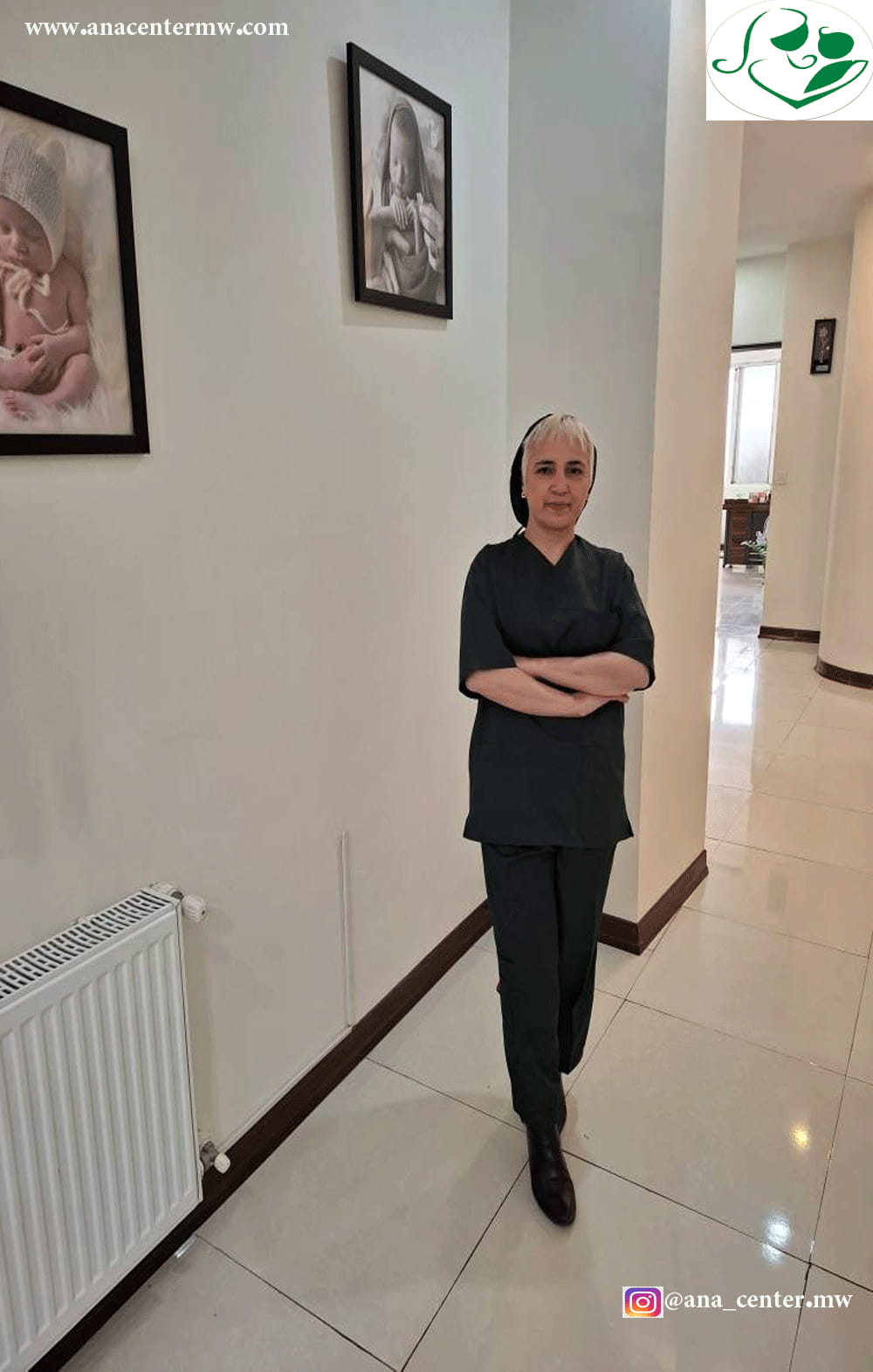 عکس کنار تماس با ما